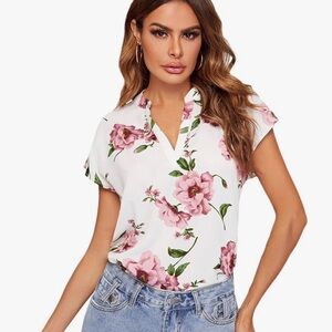 Floral Split-Neck Short Sleeve Top - White with Pink Bloom